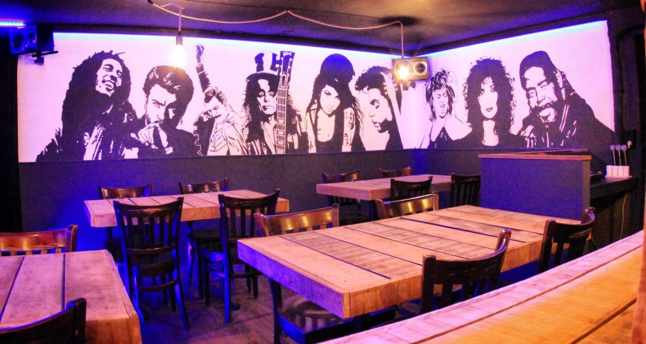 B&B Music City Wibrin Exteriér fotografie